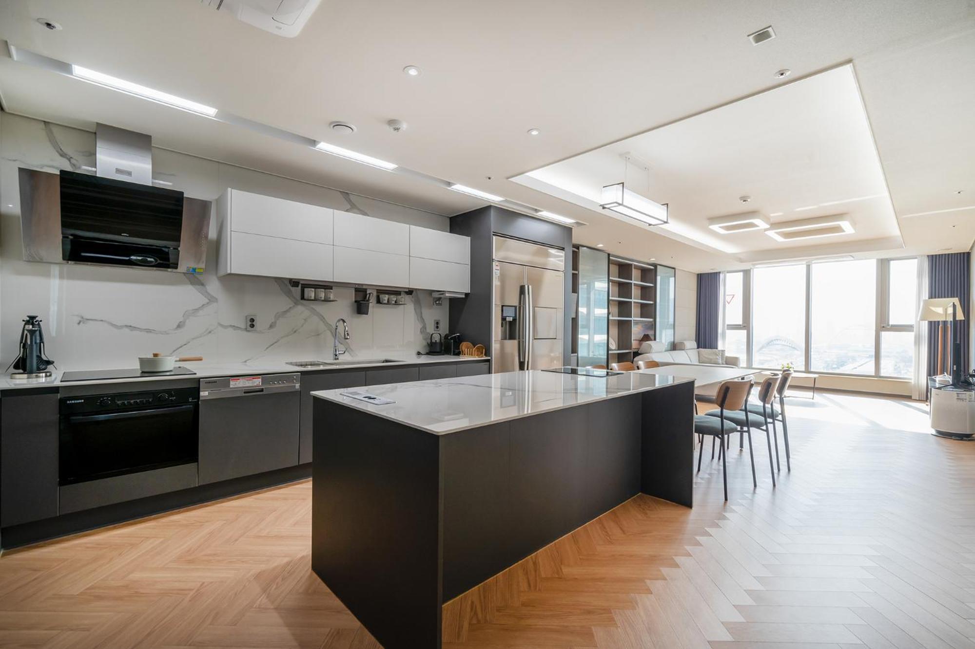 Brown Suites Busan Station 外观 照片